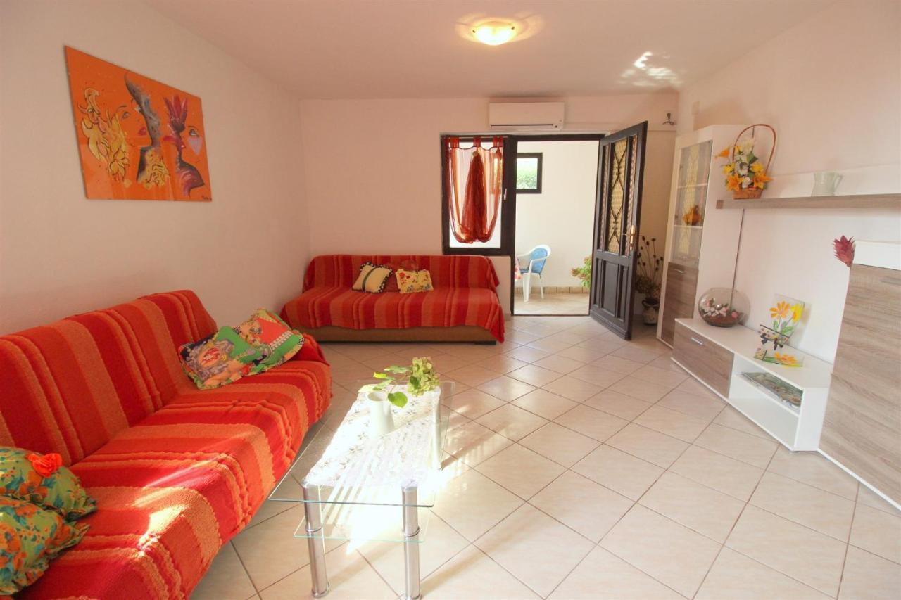 Gianna N2, 600 M From The Beach Novigrad  Zewnętrze zdjęcie