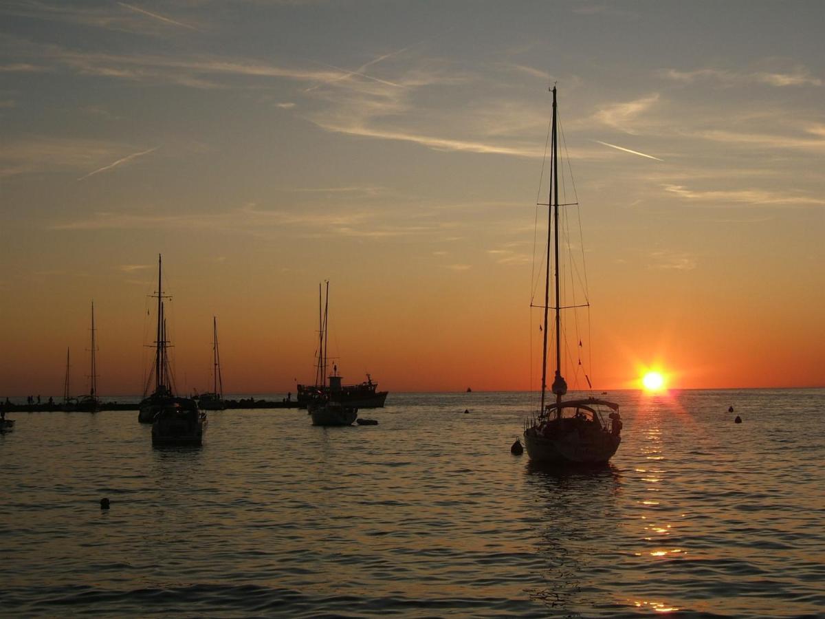 Gianna N2, 600 M From The Beach Novigrad  Zewnętrze zdjęcie
